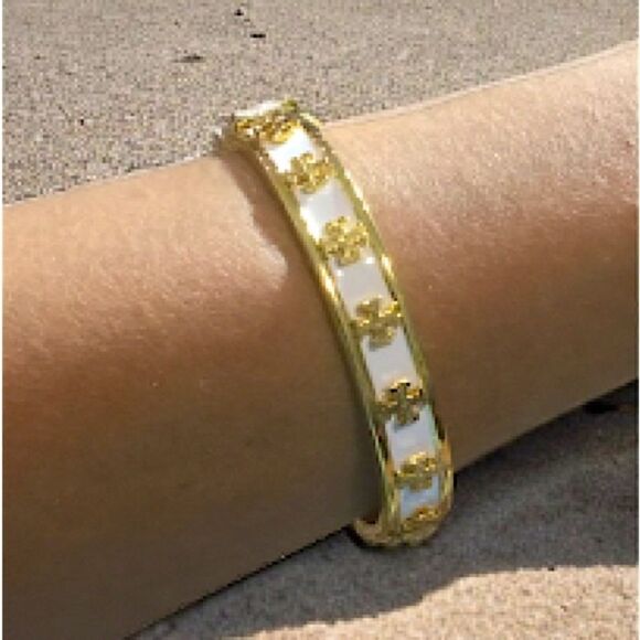 TORY BURCH LACQUERED RAISED KIRA LOGO STUDDED BRACELET - Picture 6 of 7